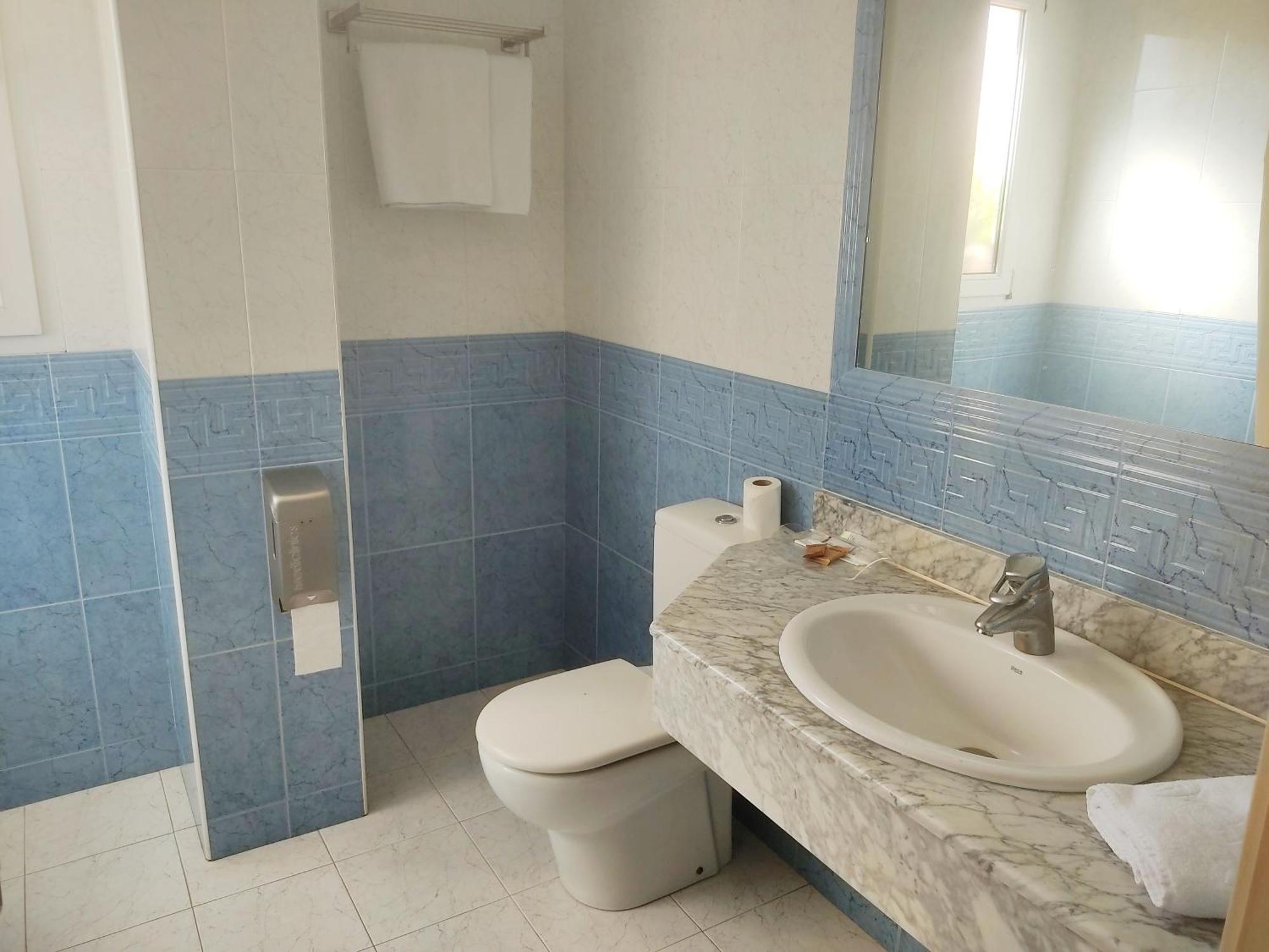 Hotel Suite Miono Castro Urdiales Eksteriør bilde