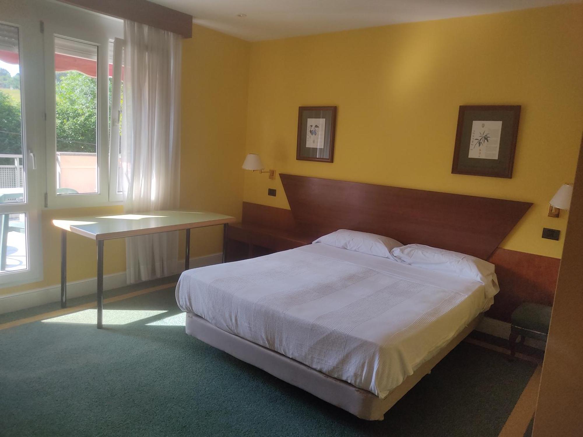 Hotel Suite Miono Castro Urdiales Eksteriør bilde
