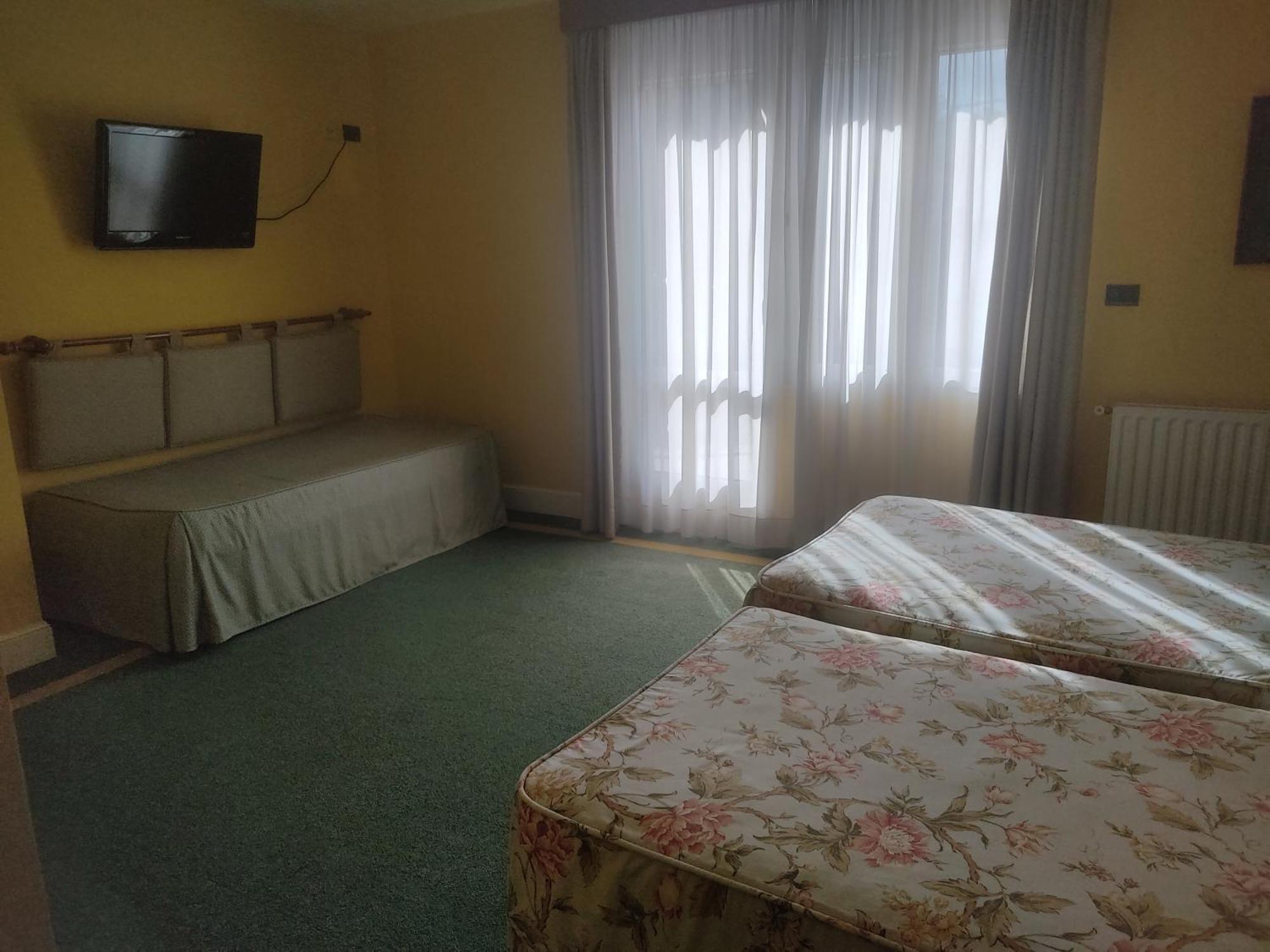 Hotel Suite Miono Castro Urdiales Eksteriør bilde