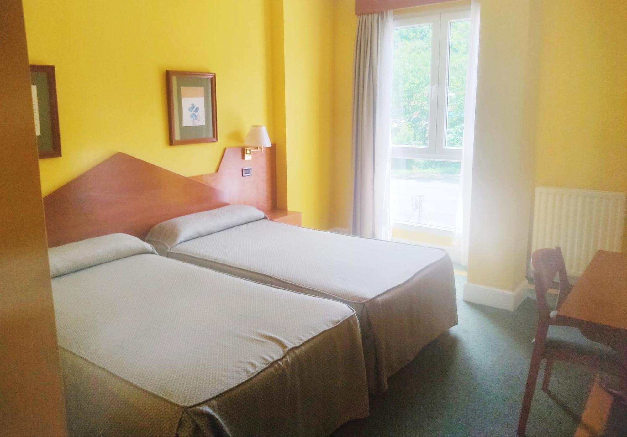Hotel Suite Miono Castro Urdiales Eksteriør bilde